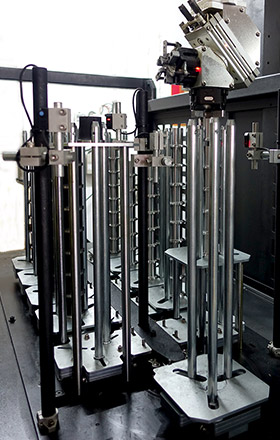 Tidak ada lagi kesalahan manusia atau cacat manual dengan pemrosesan lengan robot.